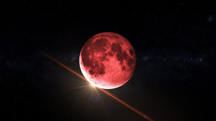 Strawberry Moon like the June 2022 full moon