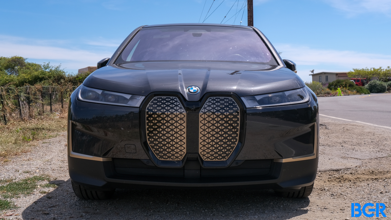 2022 BMW iX Front