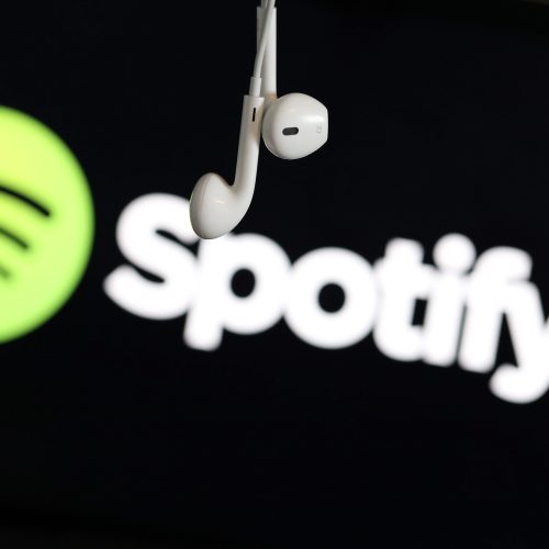 Spotify logo with earbuds